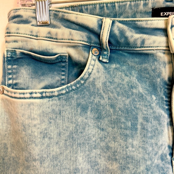 EXPRESS green tinted acid wash boyfriend jeans, size 10 - Picture 6 of 8